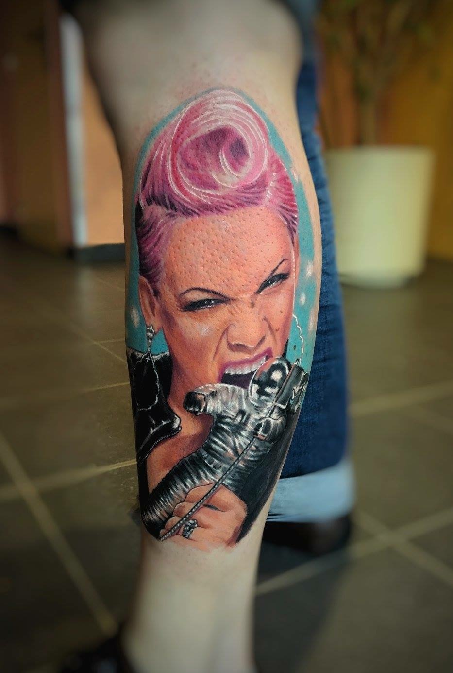 Portrait de Pink en couleurs réalistes — Fabricio Mello