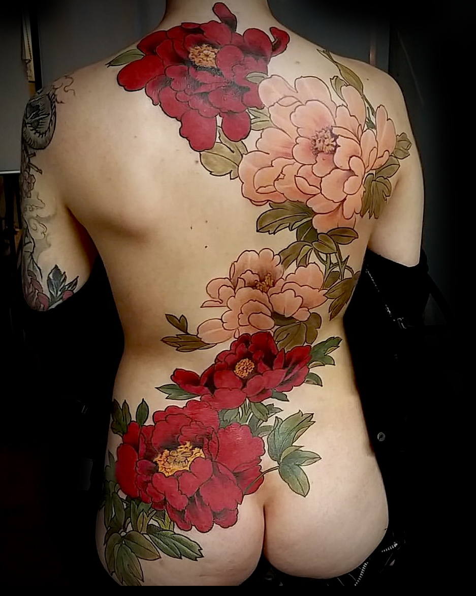 Dos entier pivoines japonaises couleur par Diego Moraes